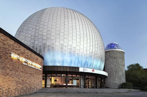 Aussenansicht der Planetariums